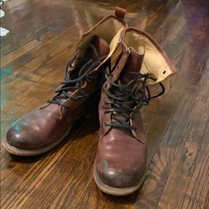 FRYE Brown lace up boots